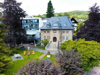 2 Rosen-Tage - Zeit zu Zweit im Sauerland (Hessen)