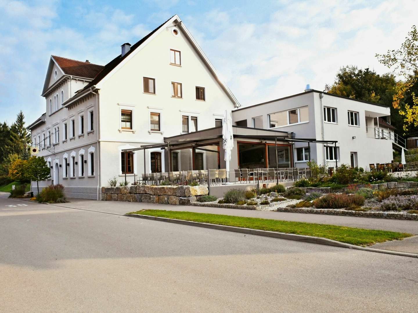 Hochzeitsnacht auf Probe! Romantik an der Donau mit Candle Light Diner