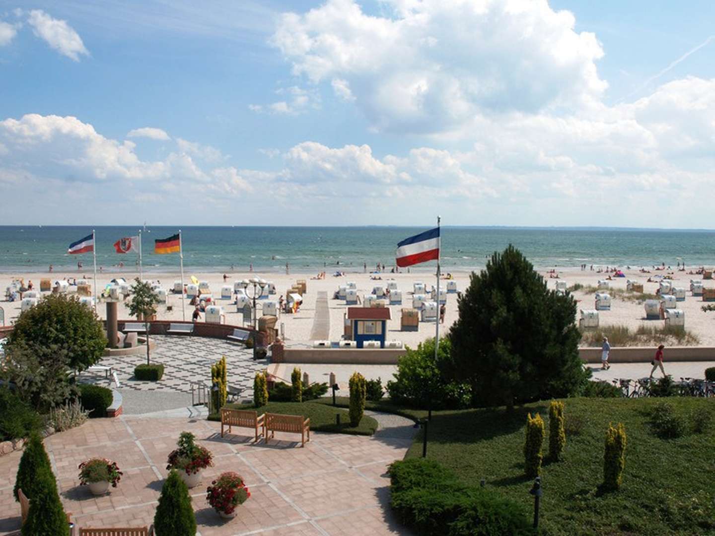 Ostsee verliebt - schnell mal raus an den Strand im Ostseebad Grömitz