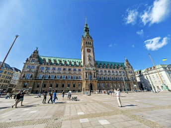 3 Tage die Metropole Hamburg erleben mit  Bus und Bahn