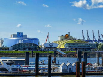 4 Tage Sightseeing & City-Shopping in Hamburg