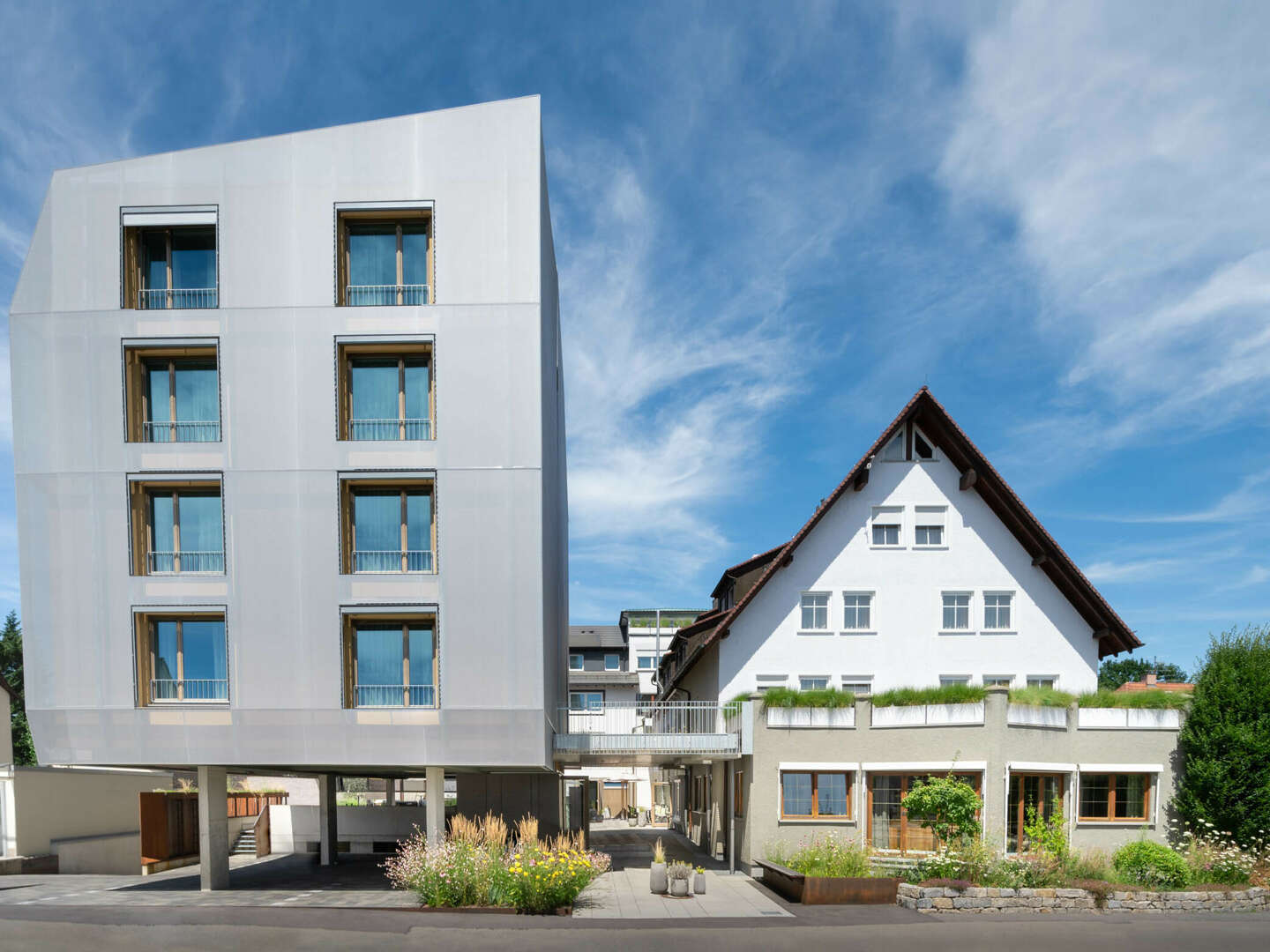 Happy Hours am Bodensee mit Zeppelin Museum