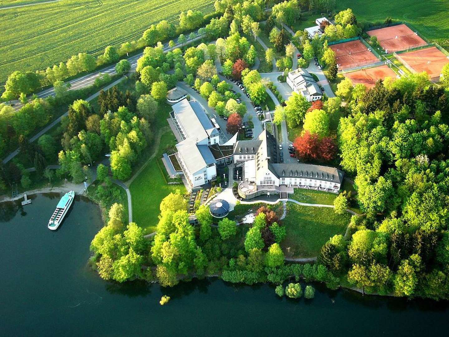 Sauerland-Special: Seeidylle am malerischen Hennesee