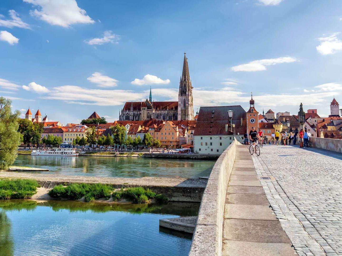 Bayrische Geschichte in Regensburg - Tradition trifft Moderne- 5 Tage