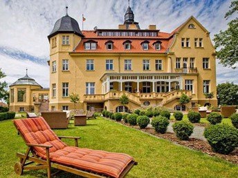 Genießen Sie die traumhafte Natur inkl. Dinner & Champagner