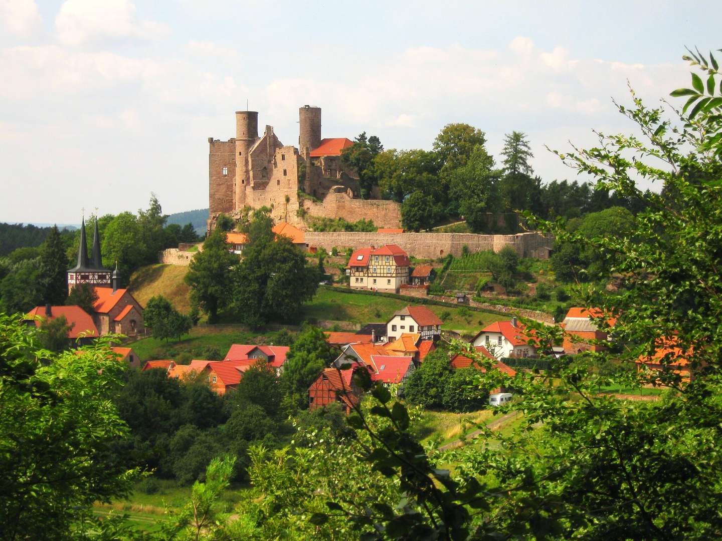 Fröhliches Treiben zu Pfingsten