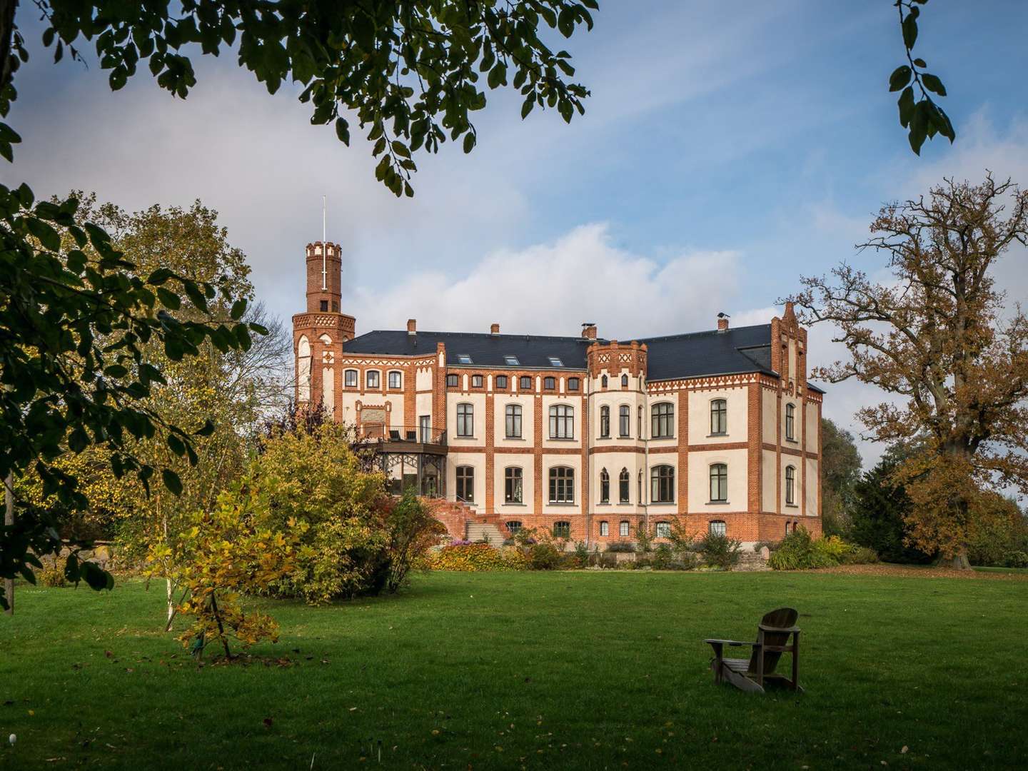 Ostsee-Märchenschloss - Gamehler Landpartie