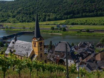 Kulinarische Moselromantik im Weinhotel direkt an der Mosel