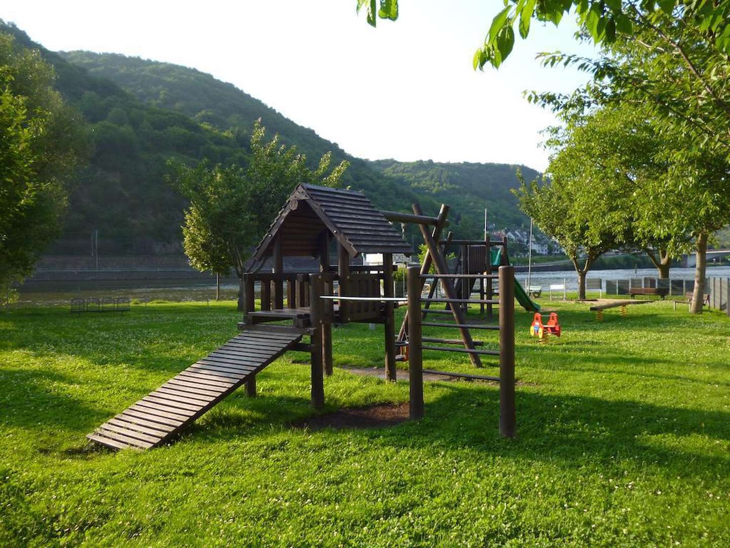 Wanderurlaub an der Mosel - 6 Tage und 4 Traumpfade