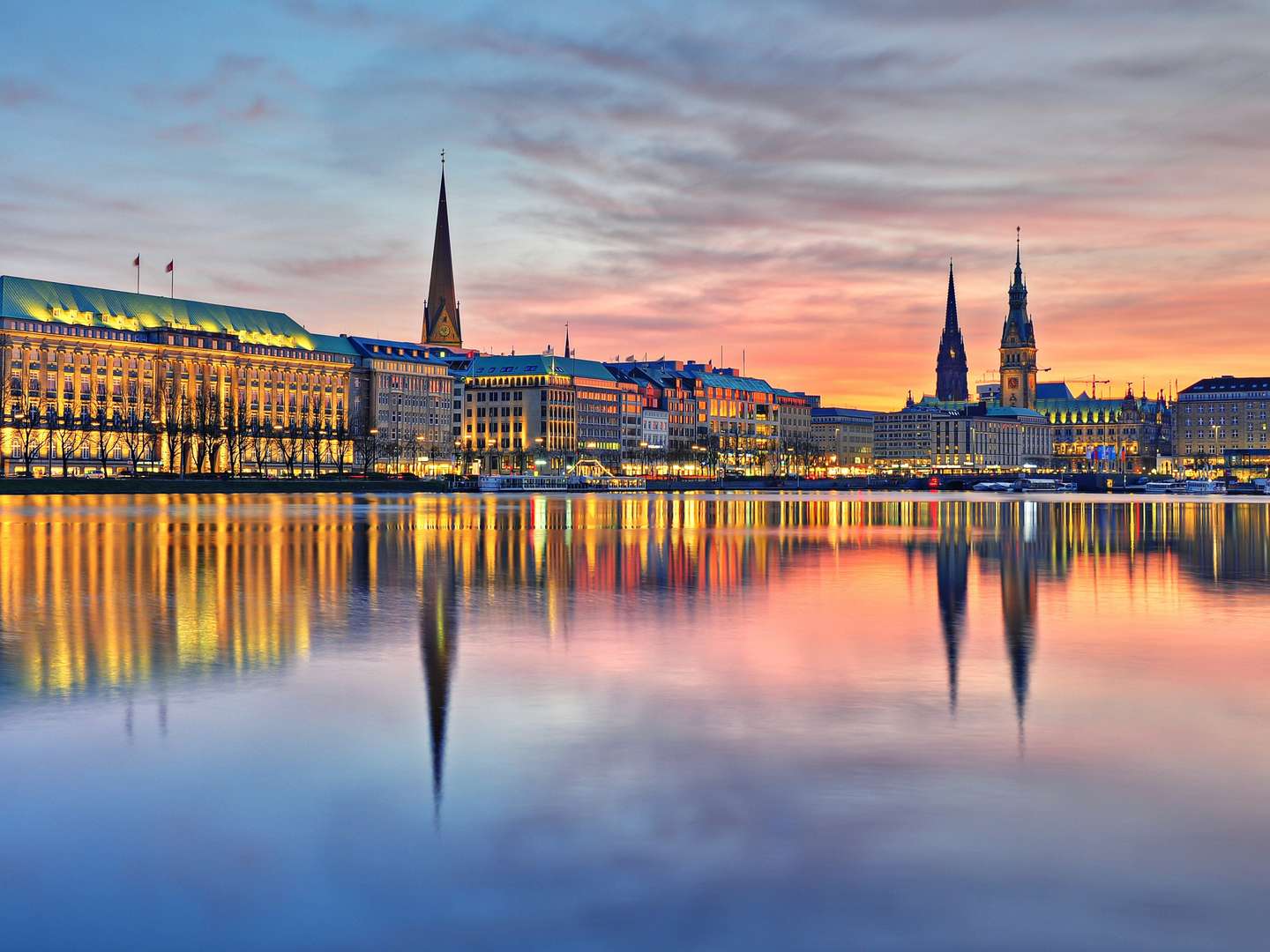 3 Tage Kurzurlaub im Reichshof Hamburg