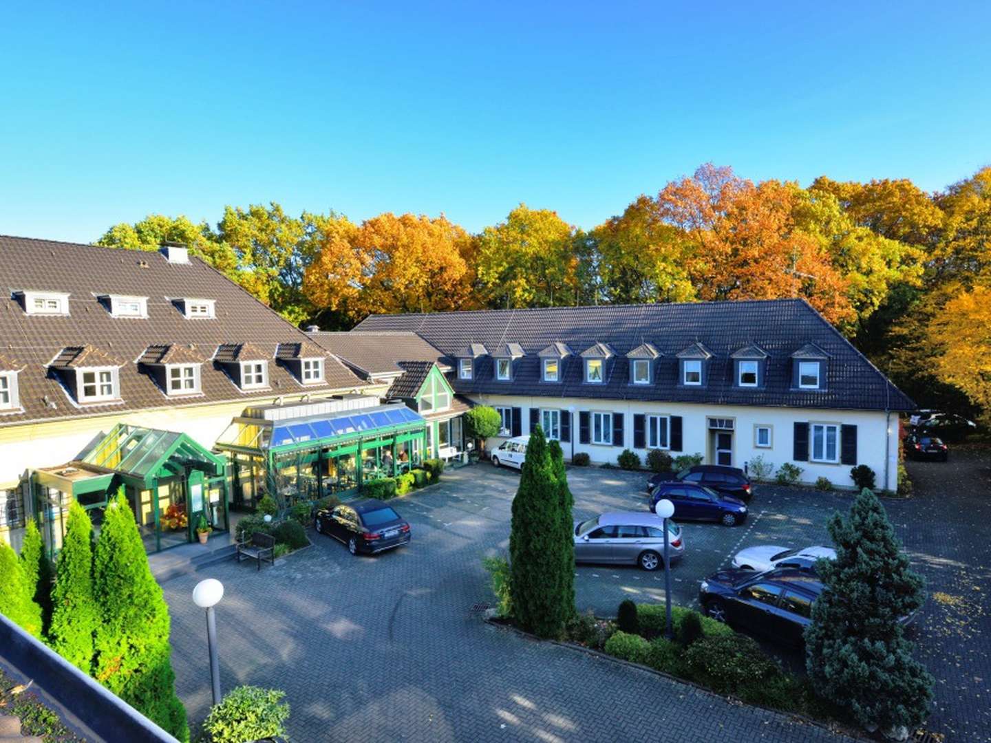 Kleine Auszeit im Waldhotel: 4 Tage im Herzen von 4 Städten