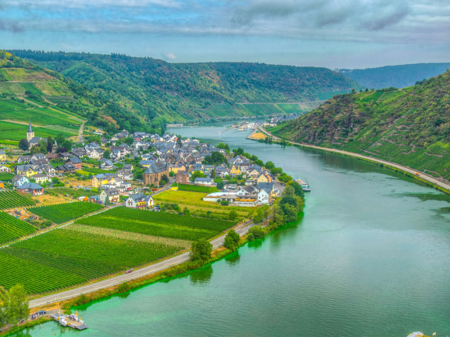 Kurzurlaub beim Winzer an der Mosel inkl. Gästeticket und Weinprobe