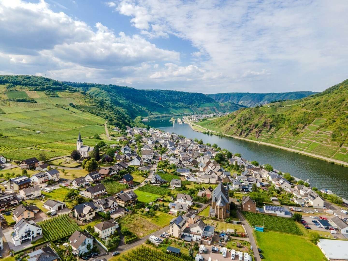 Kurzurlaub beim Winzer an der Mosel inkl. Gästeticket und Weinprobe 2