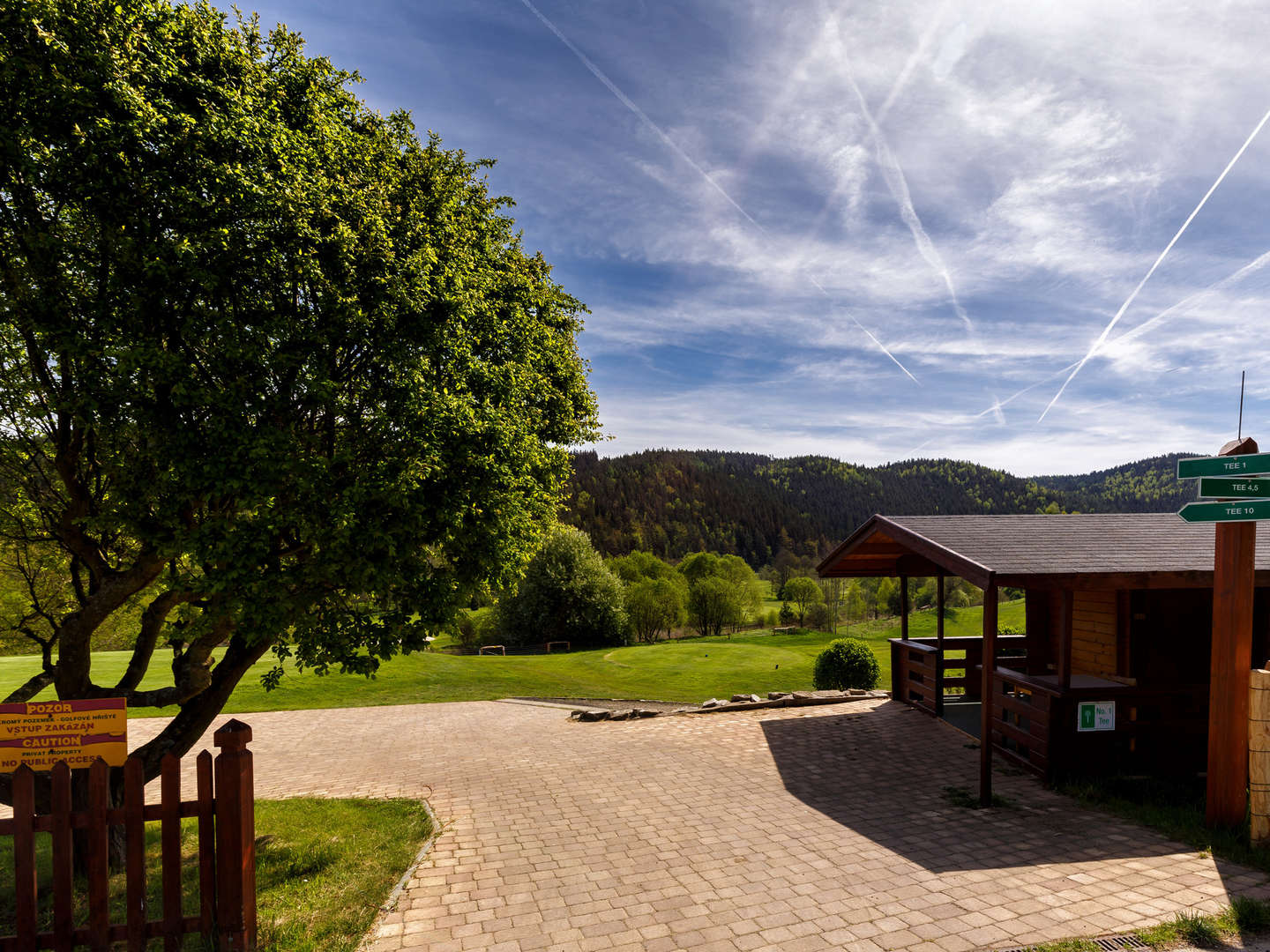 Antistress-Paket mit Halbpension im Cihelny Golf & Wellness Resort | 3 Tage 