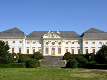 Schloss für Zwei inkl. Candle Light Dinner & Eintritt in die St. Martins Therme