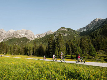 5 Tage Wandern & Wellness inkl. Sportmassage | im 4*S Alpin- und Wellnessresort Stubaier Hof 2