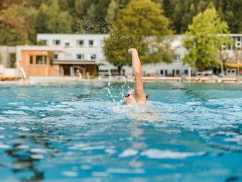 Pause in den Vorarlberger Bergen inkl. HP & Freizeitbad | 1 Nacht