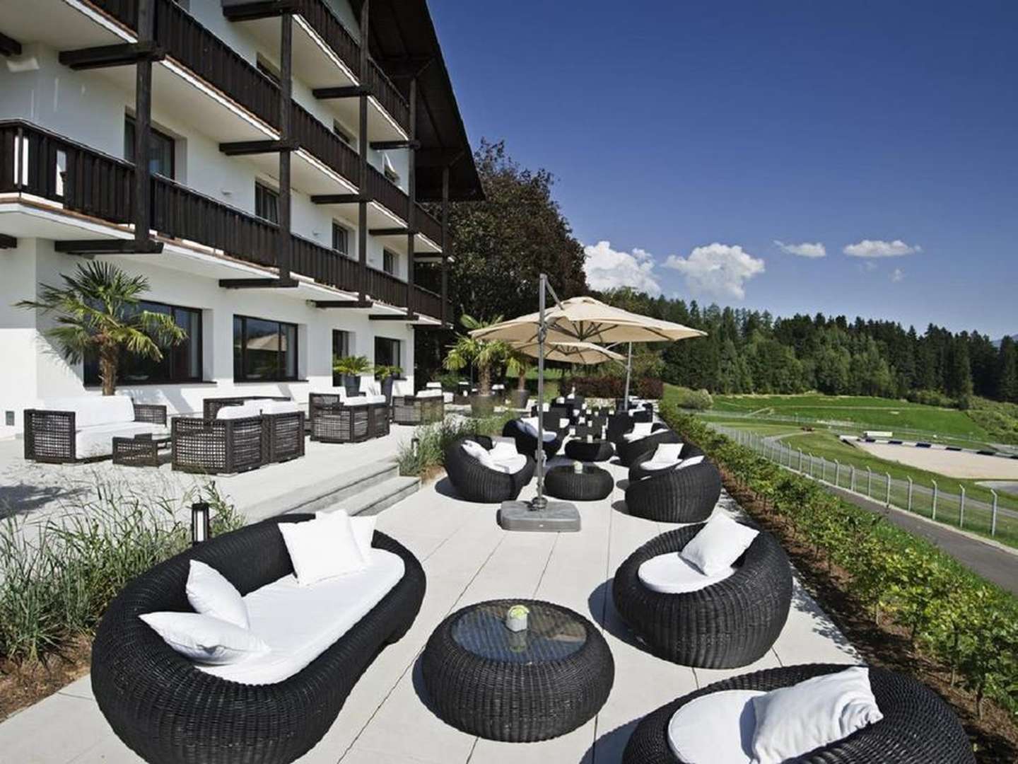 Kurzurlaub mit einzigartigem Blick über den Red Bull Ring | 2 Tage inkl. Therme AquaLux