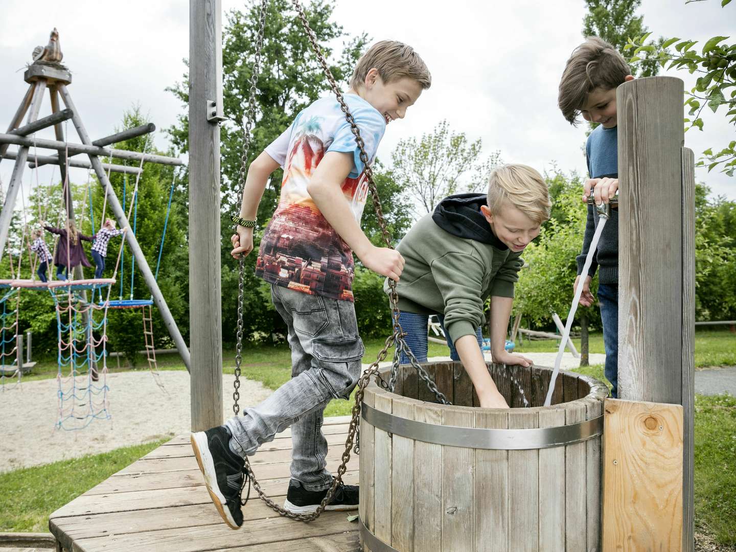 Tierisches Landerlebnis in der Steiermark – Familienurlaub mit Alpaka-Wanderung  I 3 Nächte