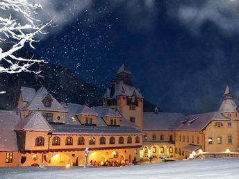 Natur, Genuss & Kultur im Naturohotel Schloss Kassegg inkl. Klosterbibliothek & Museen Stift Admont 