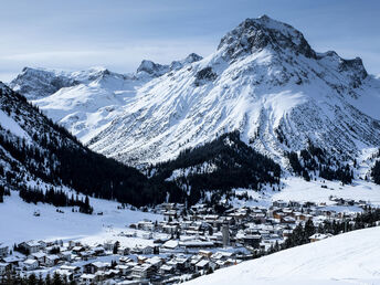 Winterurlaub in Lech am Arlberg - 305 Pistenkilometer warten auf dich | 6 Nächte