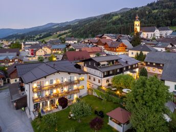 Wohlfühlurlaub in der Region Schladming Dachstein | 8 Tage mit Bergbahnfahrten, Erlebnisbad 