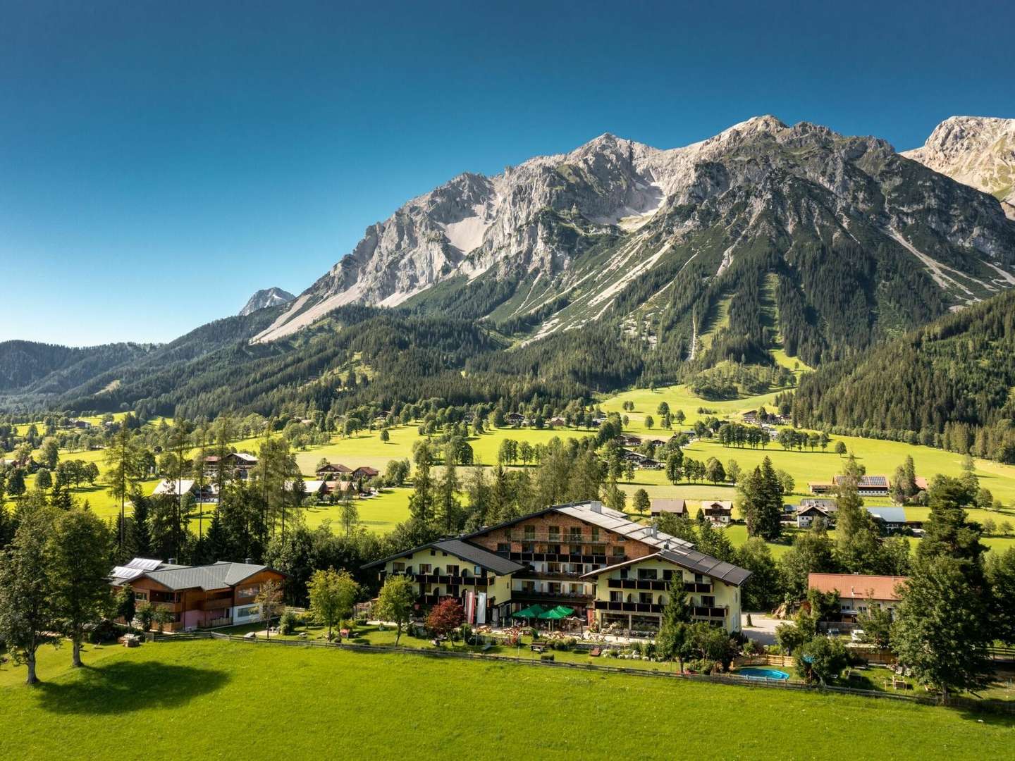 Liebe, Berge, Energie Deluxe im Sommer in der Ramsau | 4 Nächte inkl. private Sauna 