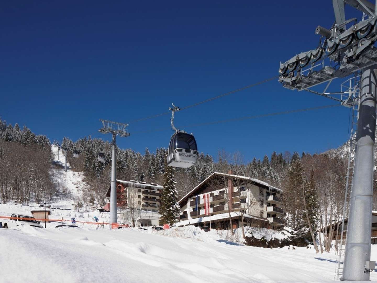 Familienurlaub im Brandnertal mit professioneller Kinderbetreuung | 6 Nächte