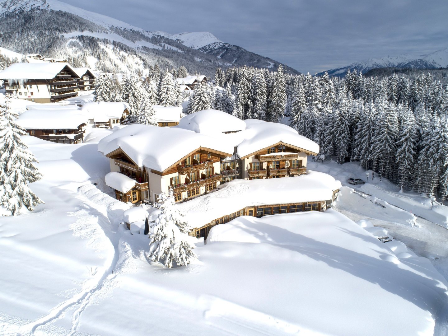 Auszeit vor Weihnachten -  direkt an der Piste der Zillertal Skiarena | 3 Nächte