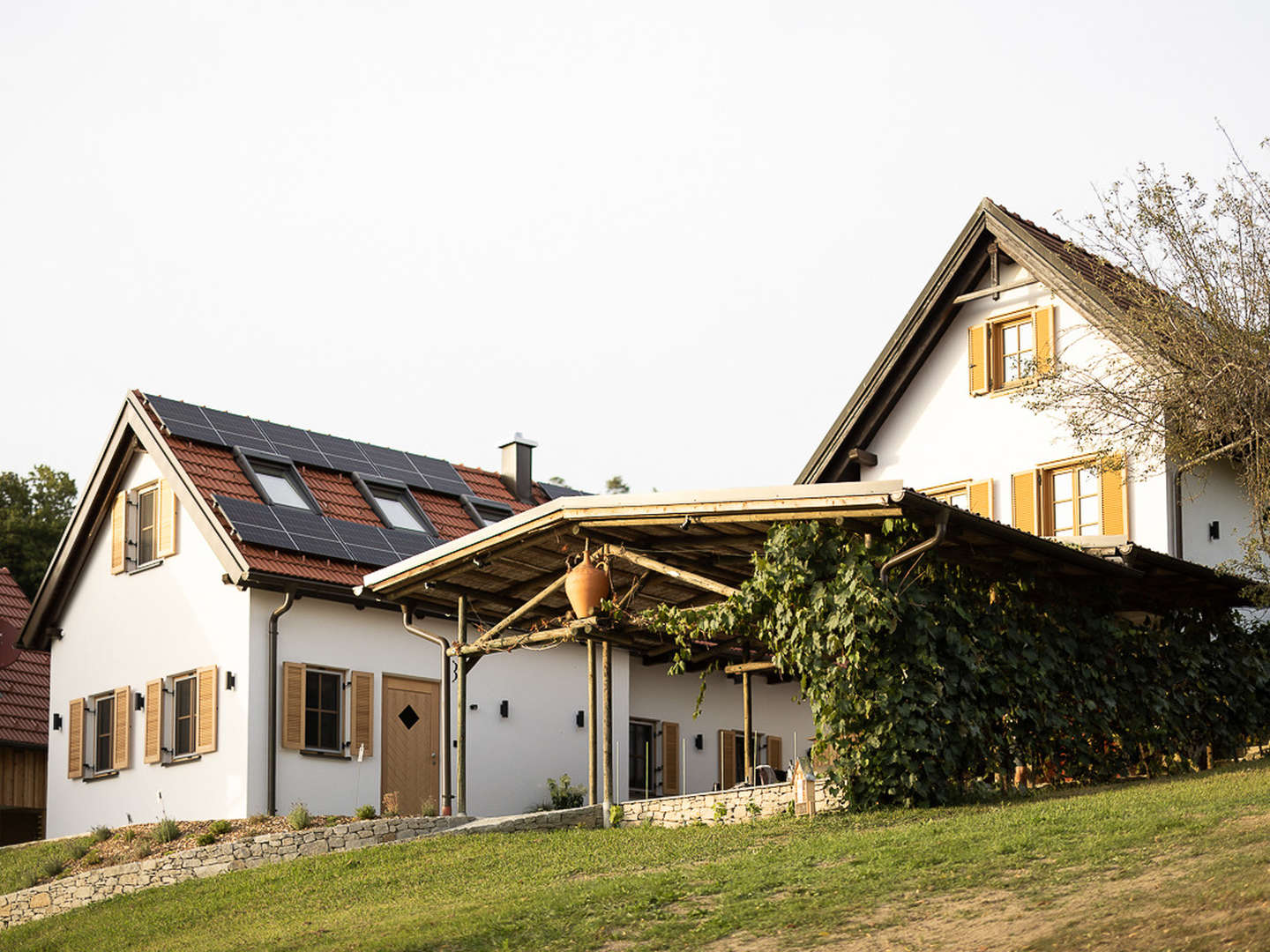 Außergewöhnlicher Kurzurlaub im Chalet inkl. private Spa & Weinverkostung mit Winzerjause