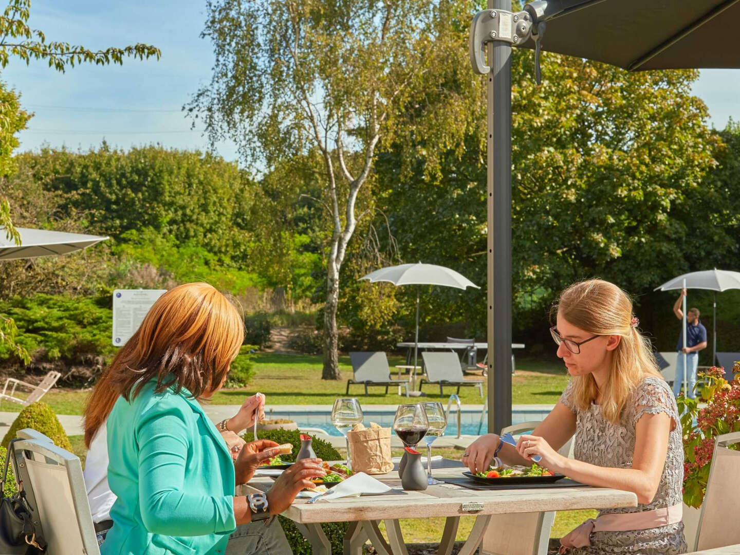 Städtetrip nach Antwerpen 6 Nächte | Terrasse mit Außenpool | Gratis Parken