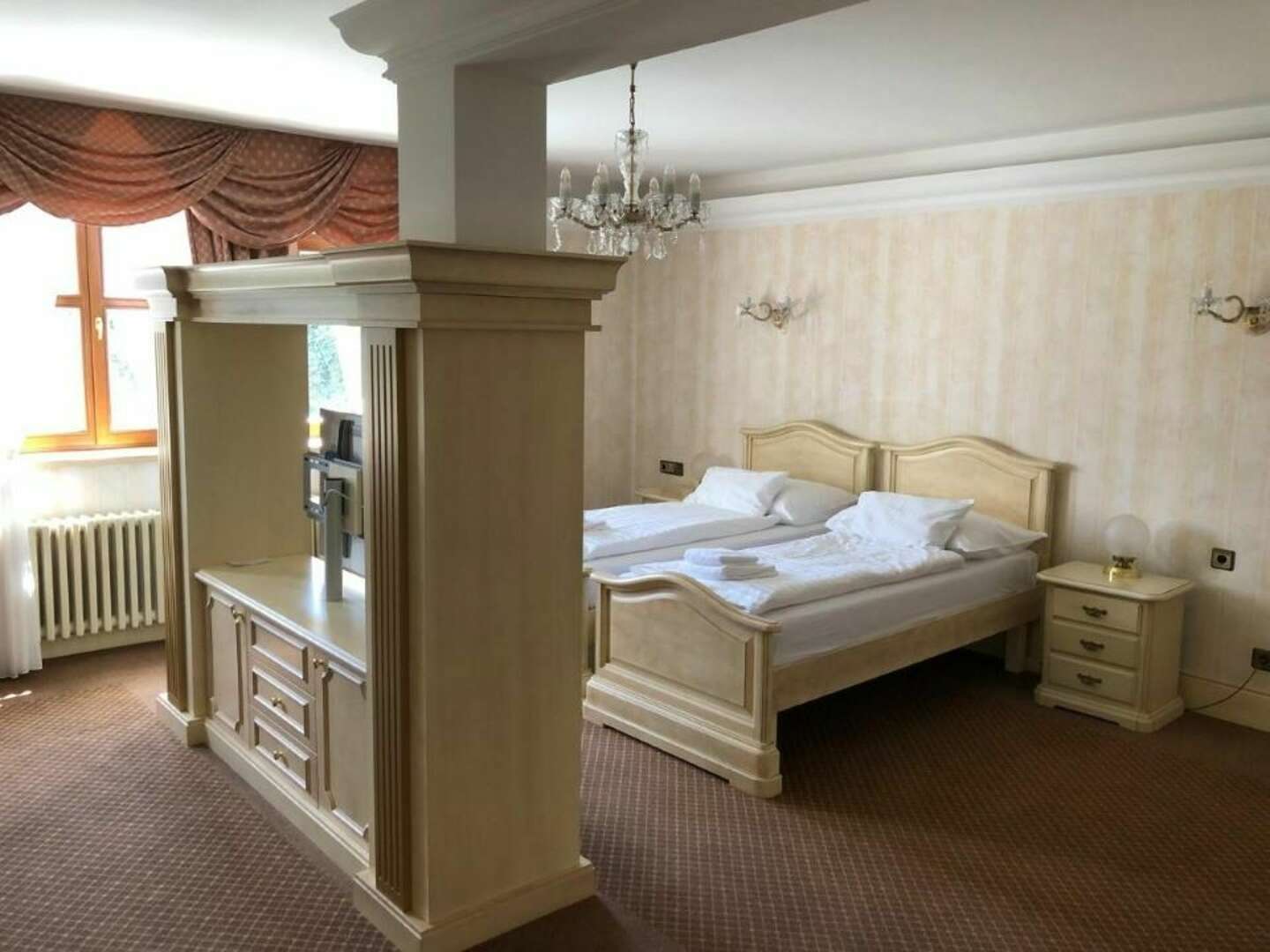 Economy Wellness neben dem Château Cihelny - 4 Tage  