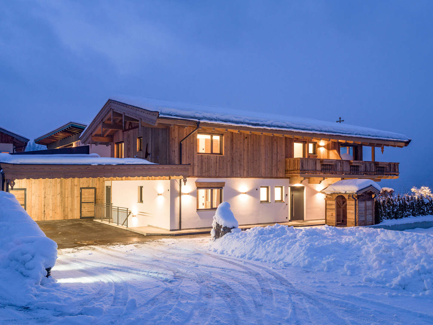 Bergluft und Hüttenzauber: Ihr Traumurlaub im Chalet 