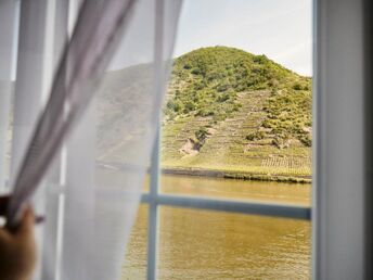 5 Tage Aktivurlaub: Entspannung am Flussufer der Mosel und Verwöhnzeit in der Vulkaneifel Therme