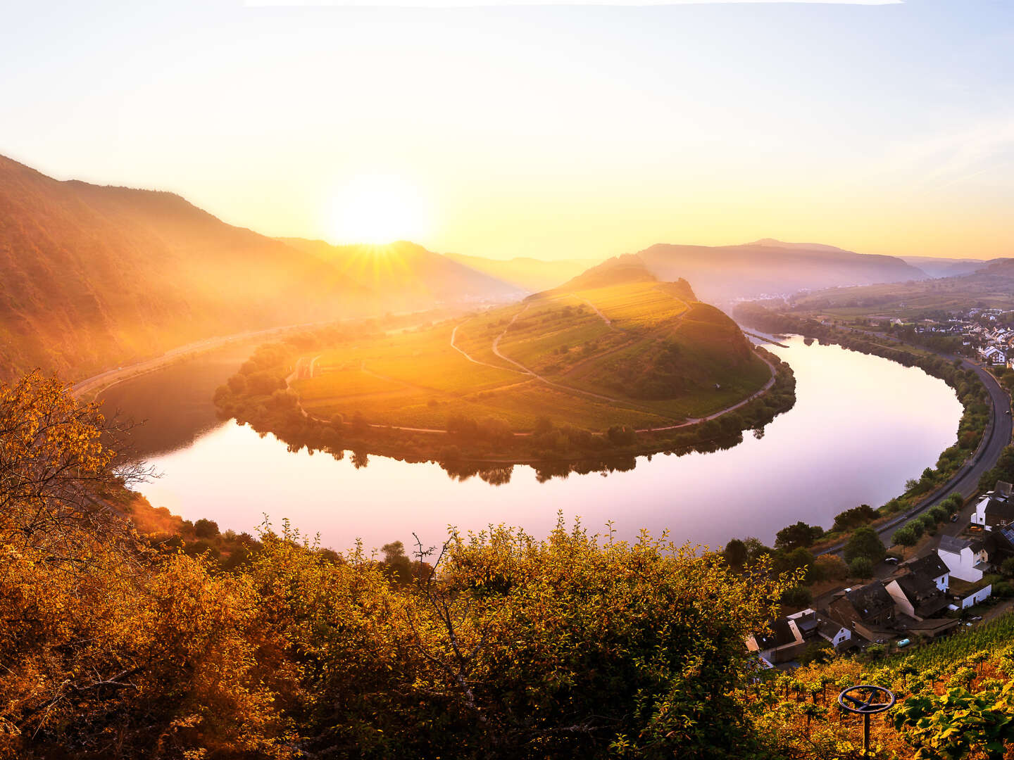 5 Tage Aktivurlaub: Entspannung am Flussufer der Mosel und Verwöhnzeit in der Vulkaneifel Therme ´25