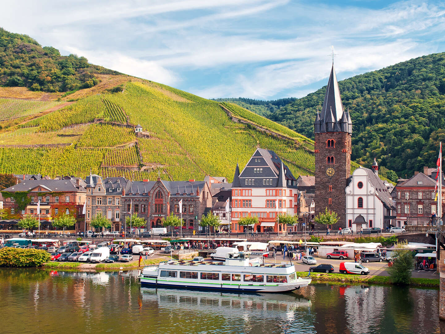 6 Tage Aktivurlaub: Entspannung am Flussufer der Mosel und Verwöhnzeit in der Vulkaneifel Therme ´25