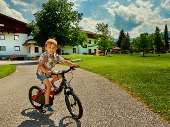 Familienurlaub in Sonnberg Flachau - Natur & Sommerspaß für alle | 6 Nächte