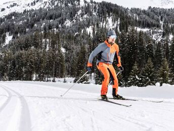 Wanderurlaub am Arlberg inkl. 1 Tag Bergbahn & geführte Wanderungen | 5 Nächte