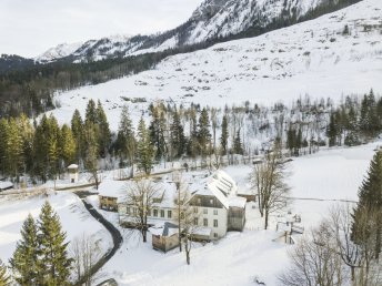 Last-Minute-Winterfreude: -15% im JUFA Hotel Grundlsee sichern! I 2 Nächte